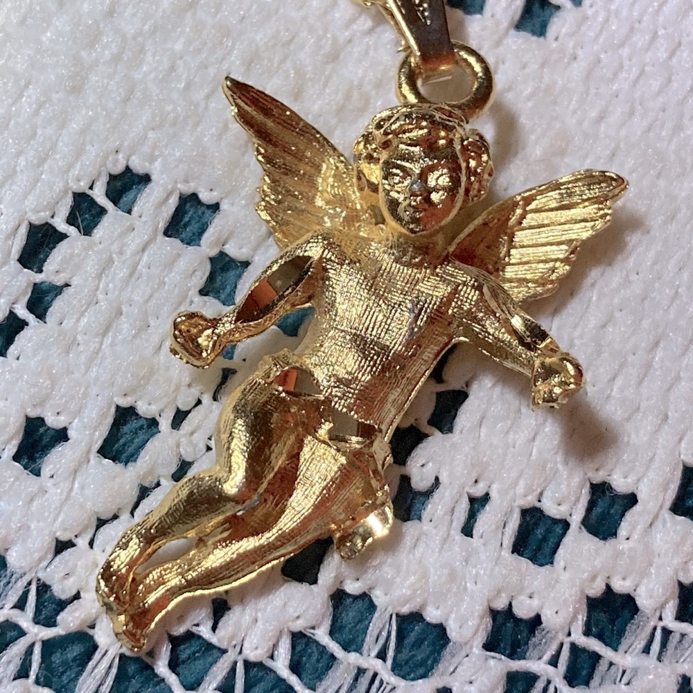 3/$25 Angel Cherub Pendant and Necklace - Picture 3 of 16